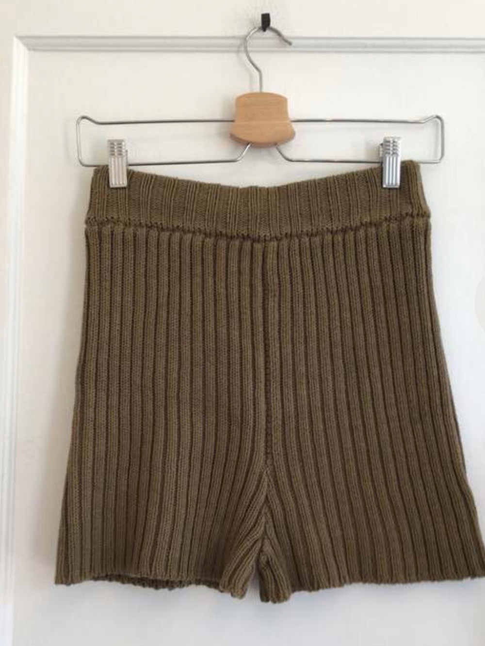 Babaa Olive Ribbed High-Waist cotton knit Shorts